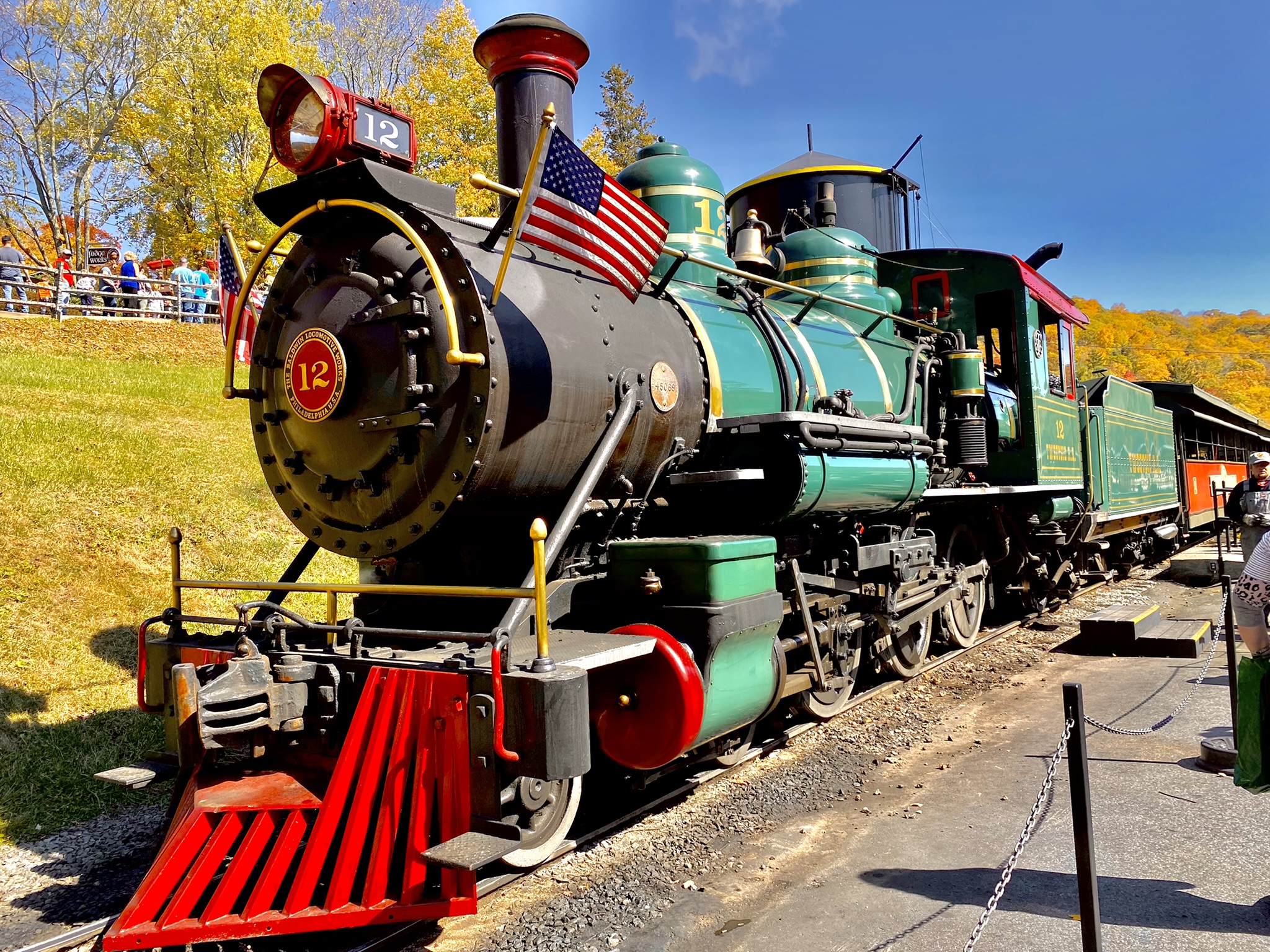 UP: From Steam to Green: The History and Evolution of Locomotives