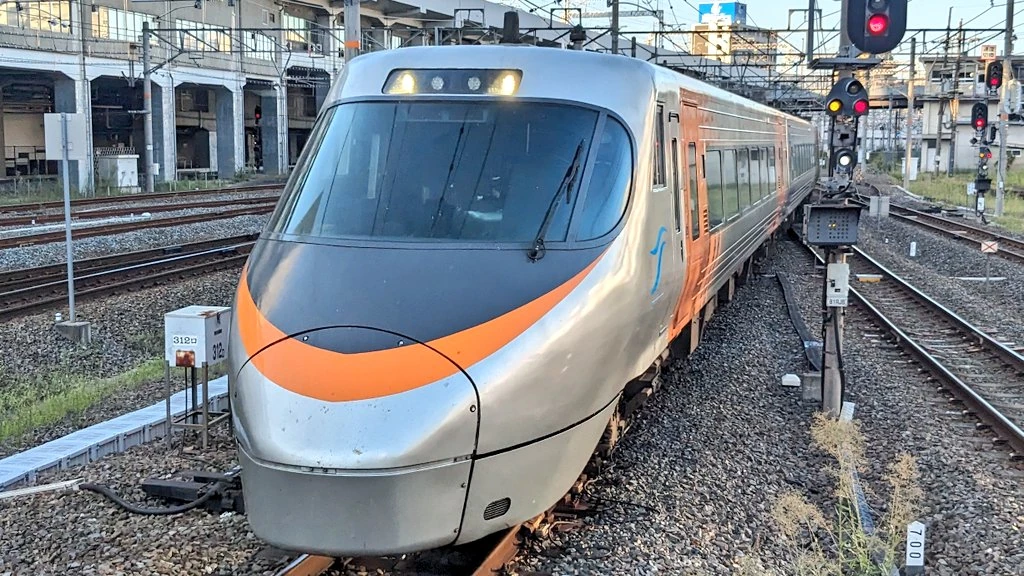 JR Shikoku 8000 series Wiki Fandom