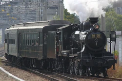 2PM ジュノ PHOTO】2PM ジュノ「2024 MAMA」大阪2日目のレッドカーペットに