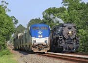 Amtrak #168 alongside Canadian Pacific No. 2816