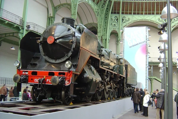SNCF 150 P 13 Locomotive