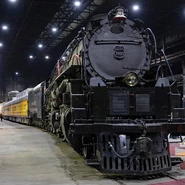 3985 arrives in Silvis