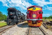 TSRR 125 Displayed Alongside T&P 610 in Palestine, TX