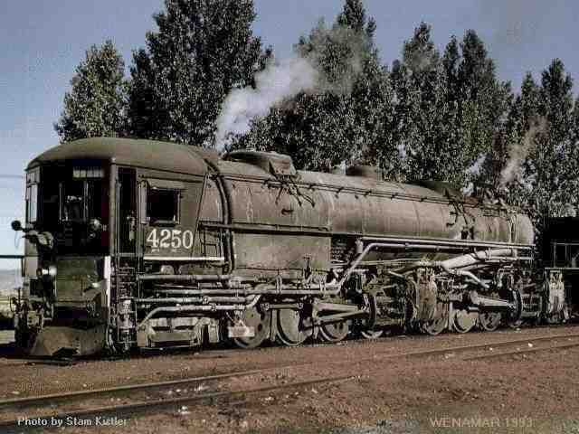 11/25.66○Western Pacific Locomotives and Western Pacific Locomotives and Cars Hardcover By Patrick C