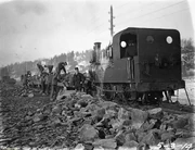 No.4 in 1914 upon the conversion of track to standard gauge.