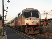 GE.P40DC\Genesis~NJT#4800 Note Front Paint Appears As Larger Windows