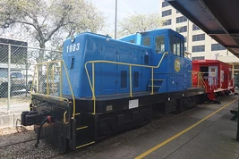 Galveston Railroad Museum March 2022 42 (Center for Transportation and Commerce GE 80-ton switcher No. 1983)