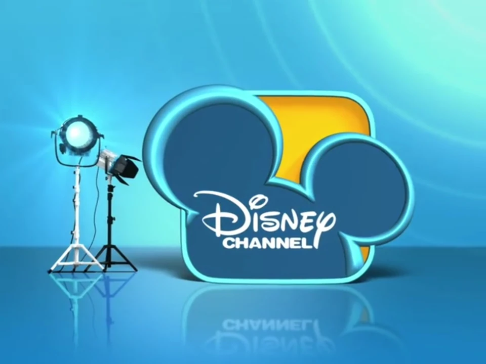 Disney Channel (international)/Rounded Square Logo Idents | Logopedia ...