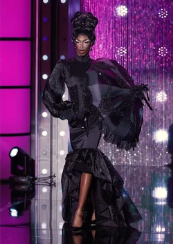 LanaJa'RaeParasolLook