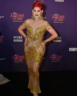 CynthiaLeeFontaineAS10PremierePartyLook