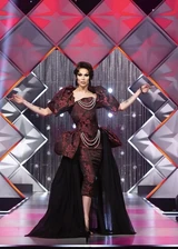 Look de 'Closing The Show'