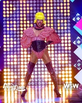 GigiFerociousClownLook.jpg (341 KB) Clown Is Sexy and I Know It Look