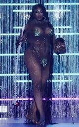 Significant Mother Look – Eve