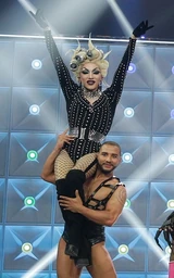 LaDiamondRusicalLook.jpg (86 kB) Lady Gaga: The Rusical Look