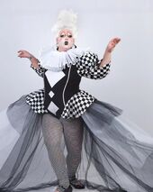 Drama Lip Sync Look