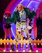 SoadeMuseGlobalLaLaPaRuZaLook.jpg (257 KB) Lalaparuza Eleganza Look