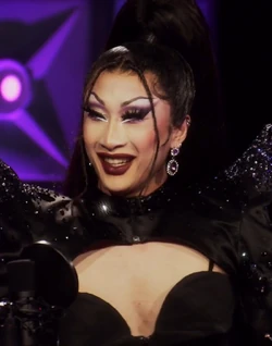 NymphiaWindMemoirInterviewLook