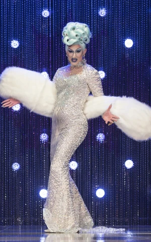 AnitaWigl'itCAvsTWArcticLook