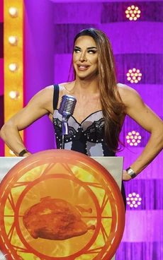 CarmenFaralaRoastLook