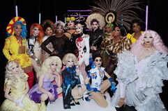 El elenco con Sasha Velour en el Cast RuVeal