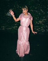 Unaired Night of a Thousand Angie's Look