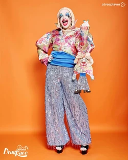 PorcaTheclubkidSecondFirstTimeLook