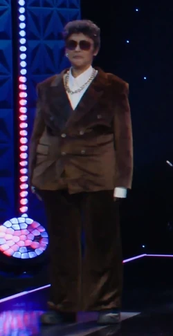 BenzeDivaSugarDaddyLook