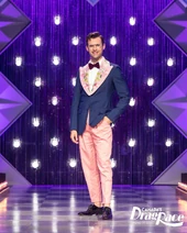 BradGoreskiCDR2E5Look.jpg (247 kB) Aflevering 5 Look