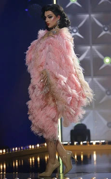 ElecktraBionicDivaLook