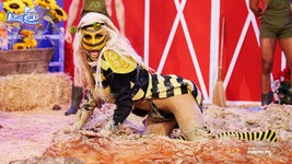 KellyRollerFarmPhotoshoot.jpg (2,13 MB) Kelly Roller