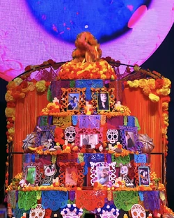 HiddenMistakeFinaleLook2A