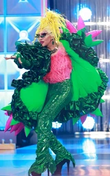 LaDiamondFlowersLook.jpg (337 kB) Prato Fiorito Look