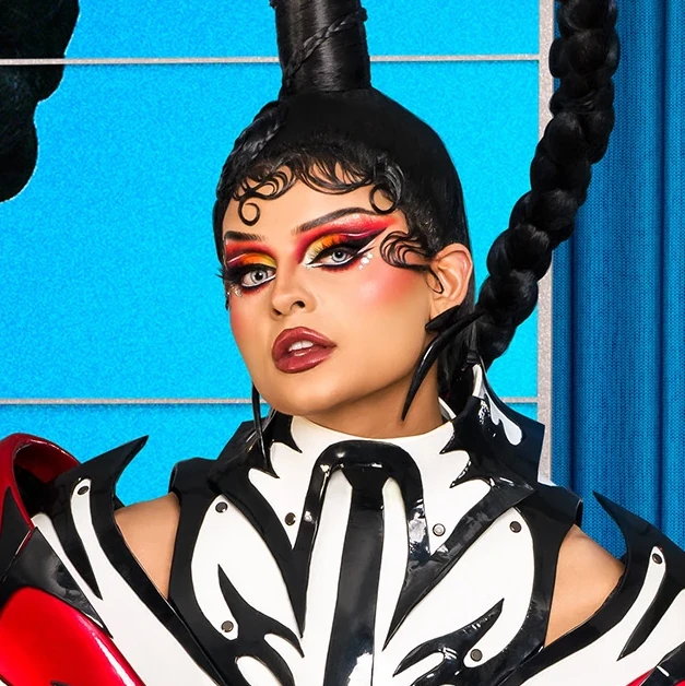 FontanaUKvsTW3CastMug