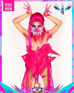 RebelMörkPinkLook