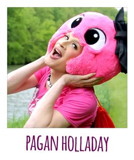Polaroid-pagan-holladay