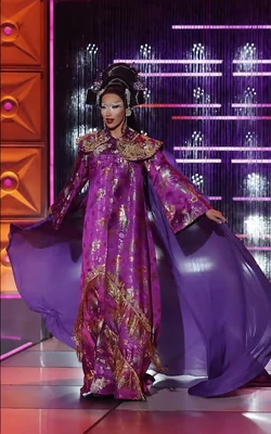PlastiqueTiaraDaytoNightRuvealLook