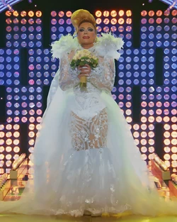 ReginaVoceFinaleLook