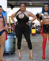 Look del comercial – Taller El Parachoques