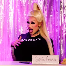 Look del Snatch Game – Sophie Anderson