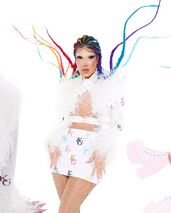 Unaired Y2GAY Look