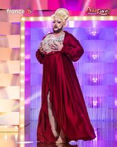 Talent Show Guest Look