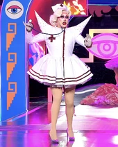 Look de La Más Silvia Pinal – Las Cariñosas