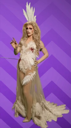Aquaria Feather Look