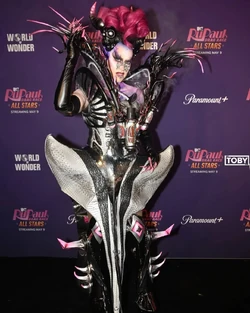 AcidBettyAS10PremierePartyLook