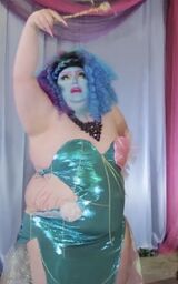 Water-Inspired Look