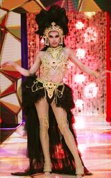 Look de 'Come in Your Best Drag'