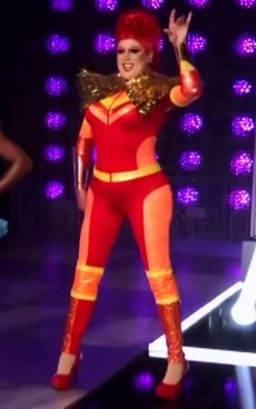 TinaCondragulationsLook