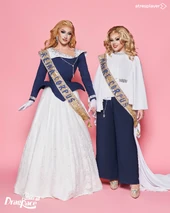 Look de Reina De Mi Pueblo Y… Madrina – con Perséfone Mugler