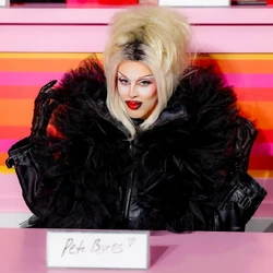 LydiaBKollinsAS10SnatchGameLook