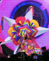 Look de 'Lo Que Más Amo De México' (final) – Piñatas